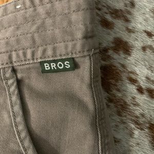 Howler Brothers Khaki shorts in Walnut color- size 30